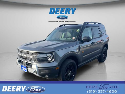 Used 2025 Ford Bronco Sport Badlands image 1