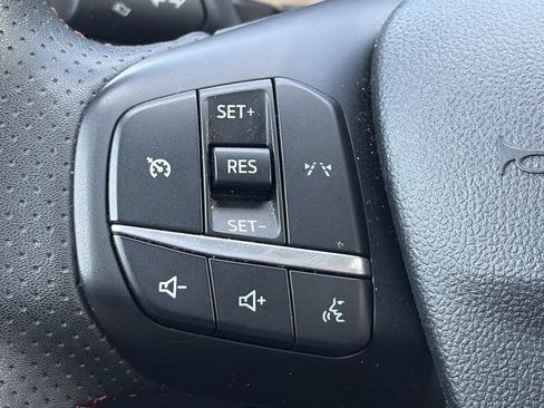 Used 2024 Ford Escape ST-Line FWD image 23