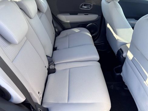 Certified 2022 Honda HR-V EX image 15