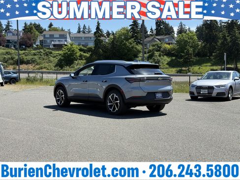 New 2026 Chevrolet Equinox EV LT FWD image 44