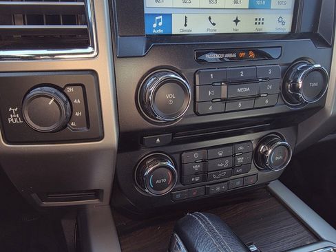 Used 2016 Ford F150 Lariat w/ Equipment Group 501A Mid image 20