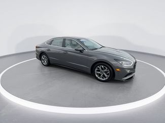 Certified 2023 Hyundai Sonata SEL w/ Cargo Package FWD video 2
