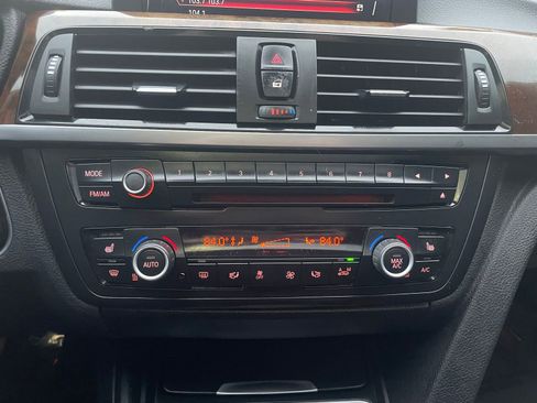 Used 2014 BMW 328i xDrive Sedan image 18