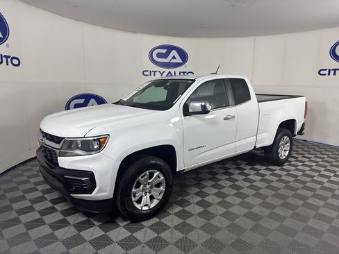 Used 2022 Chevrolet Colorado LT w/ Fleet Safety Package RWD image 7
