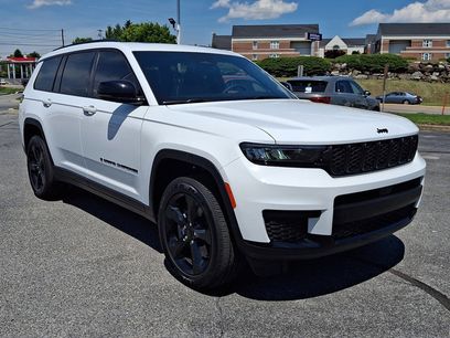 Used 2024 Jeep Grand Cherokee L Altitude