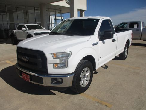 Used 2016 Ford F150 XL w/ Equipment Group 101A Mid image 2