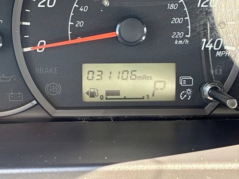 Used 2024 Mitsubishi Mirage ES FWD image 39