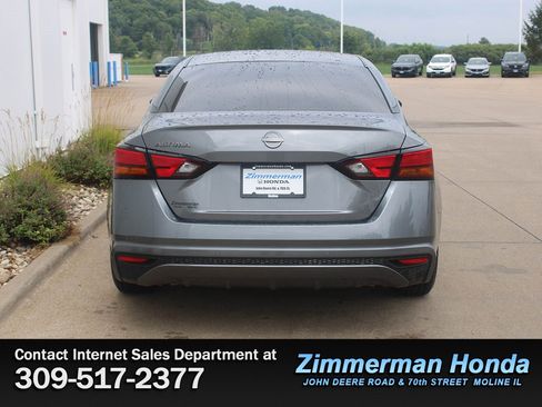 Used 2024 Nissan Altima 2.5 S FWD image 5
