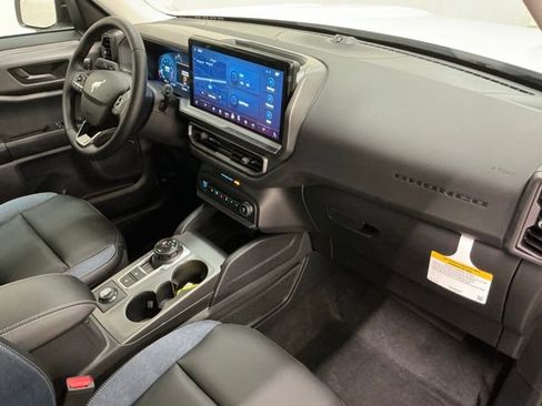 New 2025 Ford Bronco Sport Outer Banks w/ Outer Banks Tech Package+ image 18