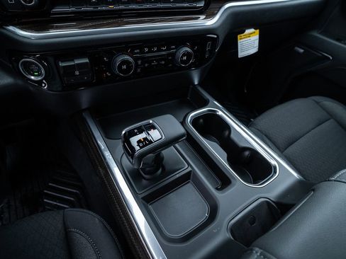 New 2026 Chevrolet Silverado 1500 LT Trail Boss w/ Convenience Package II image 25