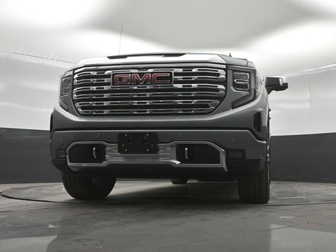 New 2026 GMC Sierra 1500 Denali w/ Denali Reserve Package AWD/4WD image 33