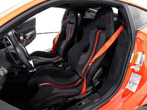 Used 2019 Ferrari 488 Pista Coupe image 15