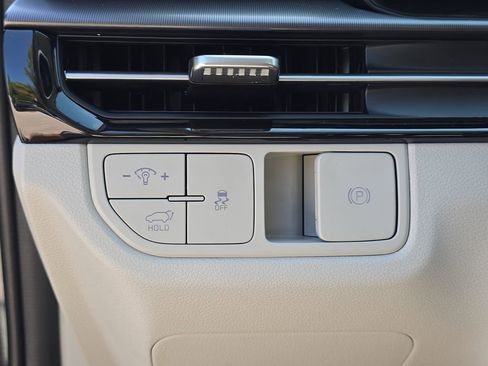 New 2026 Kia Sportage SX image 29