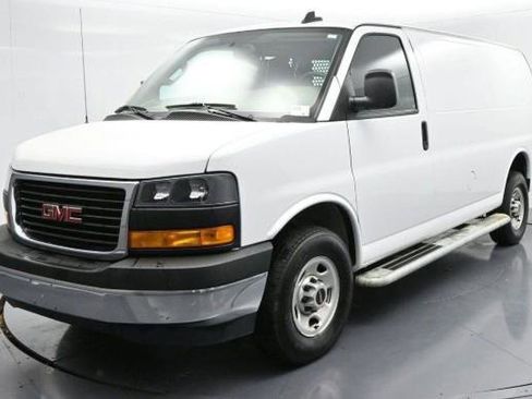 Used 2024 GMC Savana 2500 w/ Driver Convenience Package image 1