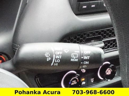 Used 2023 Honda HR-V LX image 11