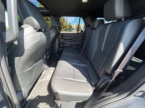 Used 2025 Toyota 4Runner Limited w/ Tow Technology Package AWD/4WD image 27