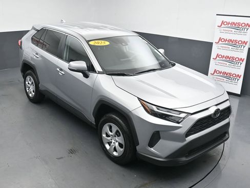 Used 2025 Toyota RAV4 LE FWD image 24
