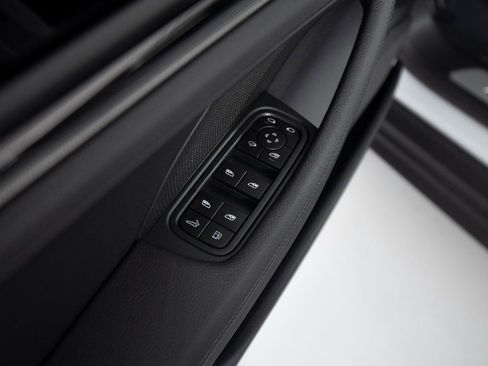 New 2026 Porsche Panamera 4 image 20