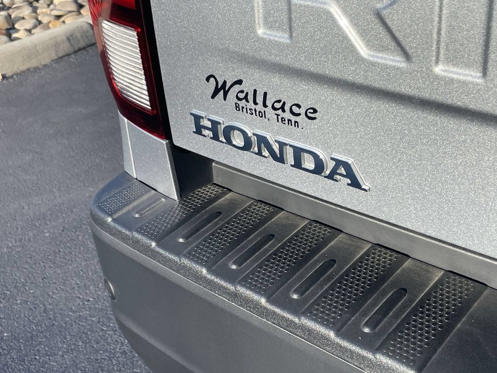 Used 2025 Honda Ridgeline TrailSport+ image 7