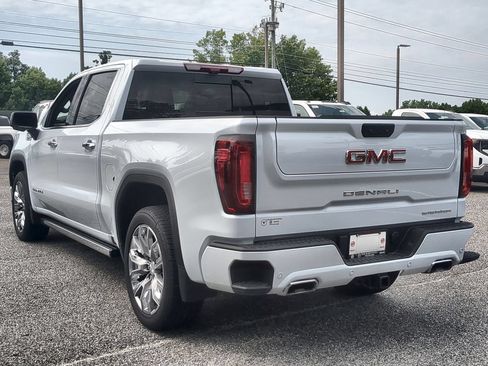 Used 2026 GMC Sierra 1500 Denali AWD/4WD image 6