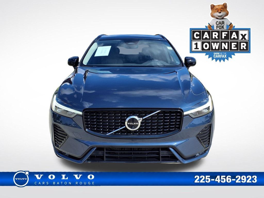 Certified 2023 Volvo XC60 B5 Plus w/ Climate Package AWD/4WD image 2