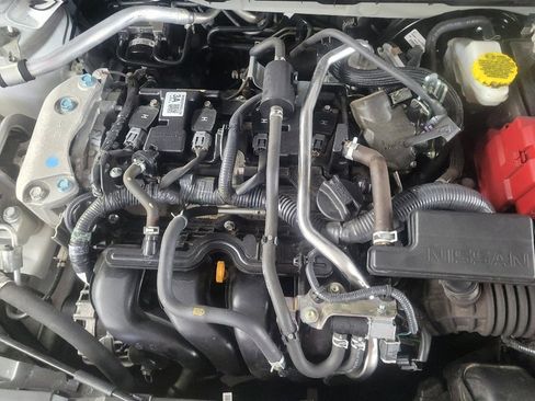 Used 2024 Nissan Sentra S FWD image 30