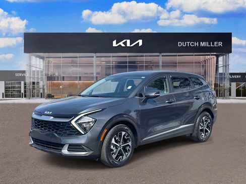 Certified 2023 Kia Sportage EX image 3