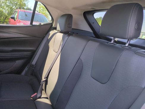 Used 2022 Buick Encore GX Preferred w/ Sport Touring Package FWD image 30