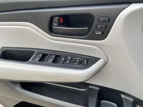 Used 2021 Honda Odyssey EX-L image 45