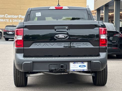 New 2025 Ford Maverick XLT w/ XLT Luxury Package image 4