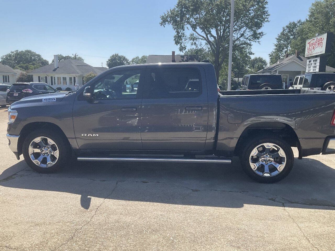 Used 2021 RAM 1500 Big Horn RWD image 6