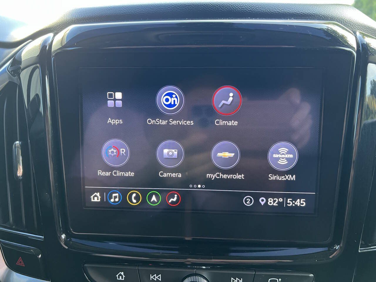 Used 2021 Chevrolet Traverse RS FWD image 21