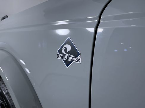 Used 2023 Ford Bronco Outer Banks image 27