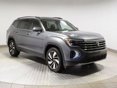Used 2025 Volkswagen Atlas SE