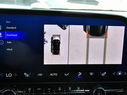 Used 2024 Chevrolet Blazer EV LT AWD/4WD image 19