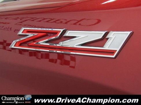 Used 2022 Chevrolet Silverado 1500 LT Trail Boss w/ LT Trail Boss Premium Package image 5