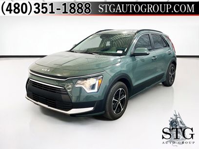 Used 2025 Kia Niro EX