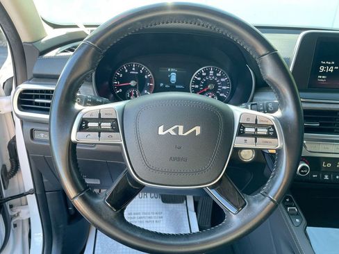 Used 2022 Kia Telluride EX w/ Towing Package FWD image 40