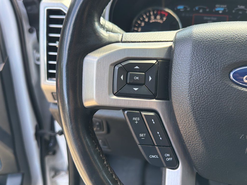Used 2019 Ford F150 Platinum w/ Equipment Group 701A Luxury AWD/4WD image 20