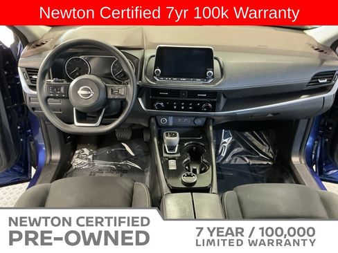 Used 2023 Nissan Rogue S AWD/4WD image 12