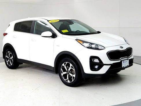 Used 2020 Kia Sportage LX AWD/4WD image 7