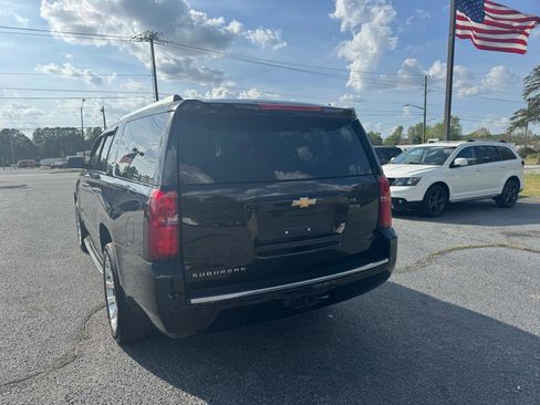 Used 2015 Chevrolet Suburban LTZ image 5