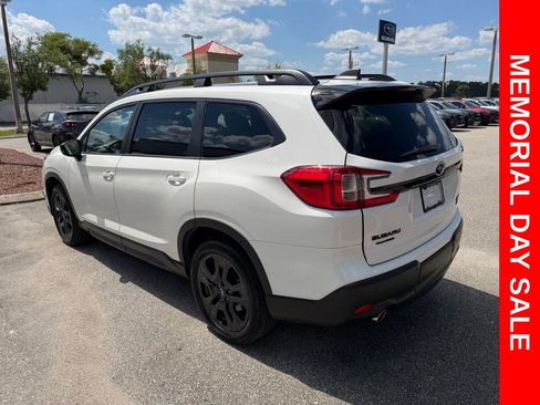 Used 2025 Subaru Ascent Onyx Edition AWD/4WD image 6