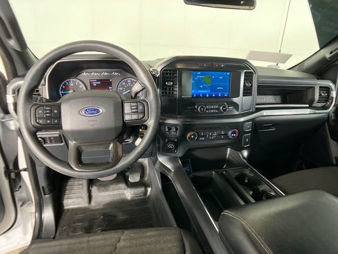 Certified 2022 Ford F150 XL w/ STX Appearance Package image 8