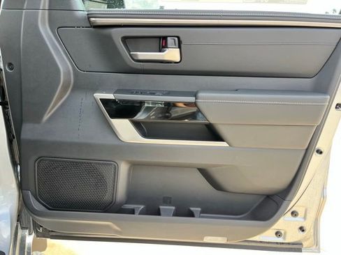 New 2026 Toyota Tundra Limited AWD/4WD image 23