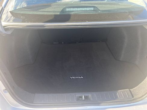 Used 2025 Nissan Versa SV FWD image 25