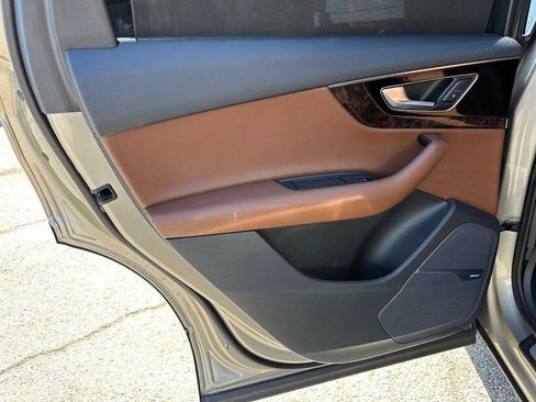 Used 2017 Audi Q7 3.0T Prestige image 33