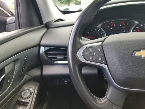 Used 2021 Chevrolet Traverse Premier AWD/4WD image 26