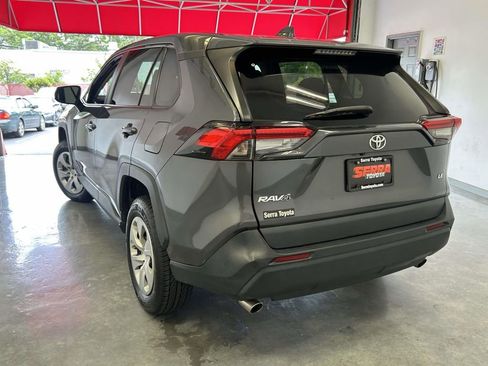 Used 2024 Toyota RAV4 LE FWD image 5