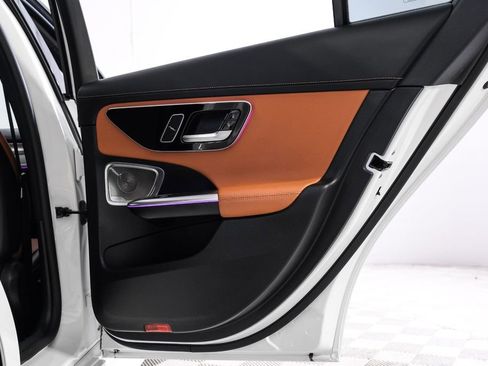 Used 2022 Mercedes-Benz C 300 Sedan image 49